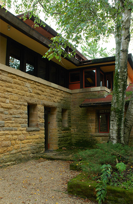 20060821211934_taliesin_school.jpg